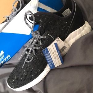 Adidas tubular doom sock shoes
